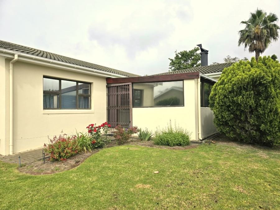 To Let 2 Bedroom Property for Rent in Paarl North Western Cape